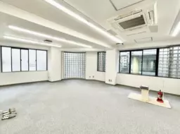 ■高田馬場駅 徒歩3分 3F〜4F 現況:その他 その他居抜きなど物件 【業種相談】