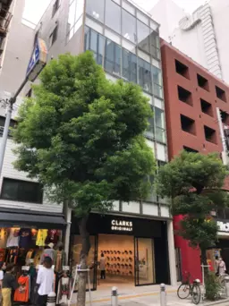 心斎橋駅 徒歩3分 周防町道沿い 2F店舗 【軽飲食可】外観