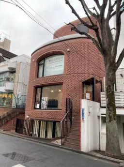 原宿駅 徒歩3分 B1F 現況:その他 その他居抜きなど物件 【業種相談】