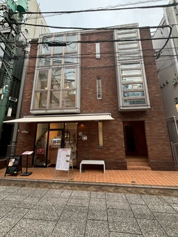 「元町・中華街駅」から徒歩圏内☆ 1～2階のカフェ居抜き物件！！！外観