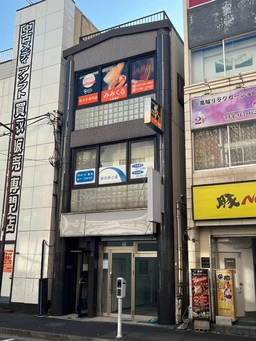 水道橋駅 徒歩3分◆『白山通り』から入ってスグの好立地◆ビジネス＆大学も多いエリア◆飲食相談可◆サービス店舗にオススメ◆外観