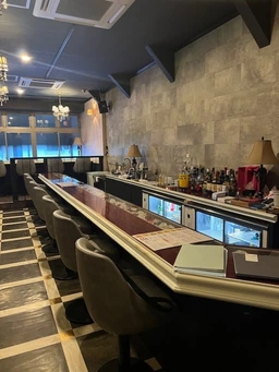 新宿駅 徒歩5分 2F 現況:バー 飲食居抜き物件 【業種相談】外観