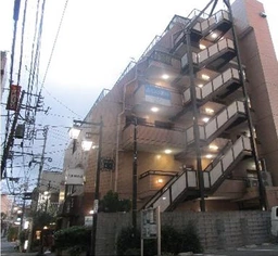 阿佐ヶ谷駅徒歩１分、希少な路面店舗が出ました！軽飲食やサービス店舗ご相談可能です！ぜひお問い合わせください！外観