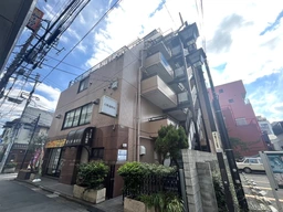 阿佐ヶ谷駅徒歩１分、希少な路面店舗が出ました！飲食やサービス店舗ご相談可能です！ぜひお問い合わせください！外観