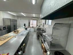 押上駅から徒歩11分！デリバリー弁当屋の居抜き物件！！