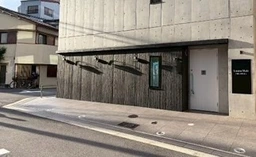 Bar·軽飲食に最適です!!　コンクリート打ちっぱなしの外観美容系サロン等も相談可!外観