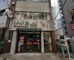 【池袋駅東口２分】１〜２階メゾネット１階20坪、２階23坪。東通り入口、看板設置可能【カフェ程度の飲食相談】