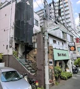 代々木公園駅 徒歩1分 1F スケルトン物件 【重飲食可】