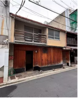 祇園町北側　京町家風　割烹料理店外観