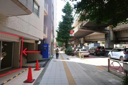 ◆池尻大橋駅徒歩5分◆国道246号沿い◆ロードサイド路面店◆軽飲食・クリニック可◆スケルトン◆礼金ゼロ外観