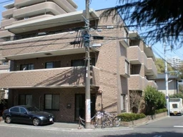 １階路面・美容サロン・物販向け。駅近住宅街・公園の前の立地です！
