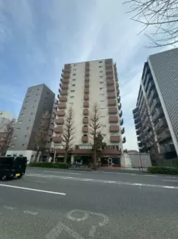 新高円寺駅 徒歩7分 B1F路面店舗物件 【重飲食可】