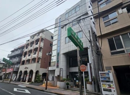 中河原駅 徒歩1分 前面ガラス張り！【何業も相談可】〇〇外観