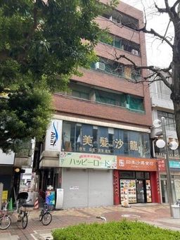 伊勢佐木長者町駅 徒歩4分 1F 現況:その他 その他居抜きなど物件 【何業も可】