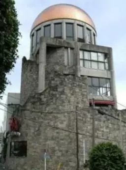 学芸大学駅 徒歩14分 1F 現況:中華・エスニック 飲食居抜き物件 　環七通り沿い外観