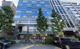 昭和通り沿いの地下階店舗！天井高 3,770㎜（ビル設備の容量を超える業種は不可）外観