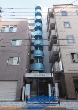 湯島駅徒歩4分 1階 用途相談可[11979]