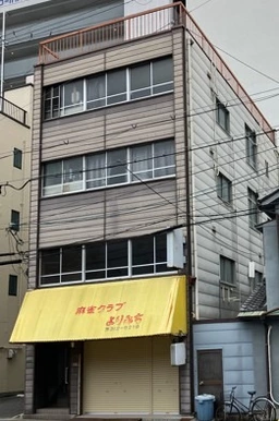 南森町駅 徒歩5分 1F路面店舗 【業種相談】駐車場2台（縦列）契約可