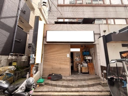 堺東駅 徒歩3分 1F 30坪 焼肉店居抜き物件 【重飲食可】外観
