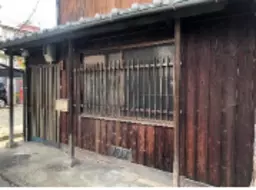 稲荷大社より徒歩５分　京阪稲荷駅徒歩２分外観