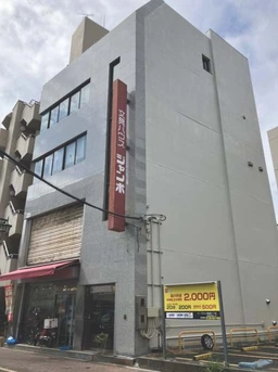 金町駅徒歩4分　飲食不可　スケルトン渡し