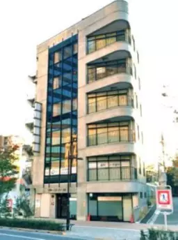 ◆西新宿５丁目駅徒歩５分◆山手通り沿いの好立地◆クリニック・スタジオ・サービス店舗ご相談可◆礼金ゼロ