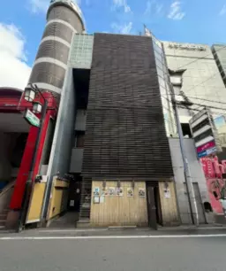 心斎橋駅 徒歩5分 畳屋町筋沿い 1F〜3F一棟貸し 寿司屋居抜き物件 【重飲食可】外観