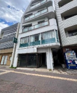《千石駅》 徒歩2分 6F スケルトン物件 【重飲食可】