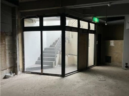 淡路町駅 徒歩1分 1F スケルトン物件 　業種ご相談下さい