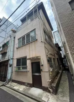 築地駅 徒歩6分 1F〜3F スケルトン物件 【飲食可】
