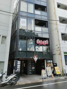 茅場町駅 徒歩1分◆『霊岸橋』近く◆屈指のビジネス街にあるテナント◆ダクト屋上まで設置済◆飲食希望も他業種相談可◆