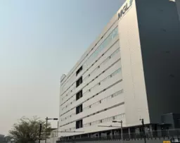 大井競馬場前駅 徒歩1分 2F スケルトン物件 【飲食可】