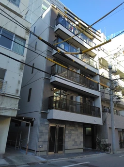 ターミナル駅の上野が最寄駅で周辺は就業者や地域住民が多数います！