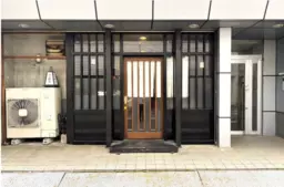 上野広小路駅 徒歩4分 1F 現況:鉄板焼き 飲食居抜き物件 【重飲食可】外観