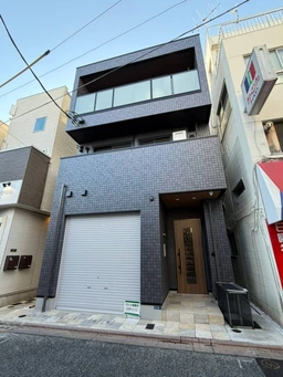 花屋、書店、美容系、トリミング系のお客様を優先させていただきます。