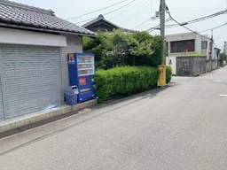 富木駅　徒歩1分　 1F スケルトン物件 【何業も可】外観