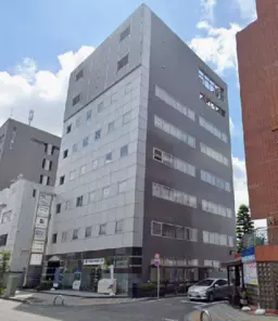 立川南駅 徒歩4分 　立川南通り沿い　1階外観