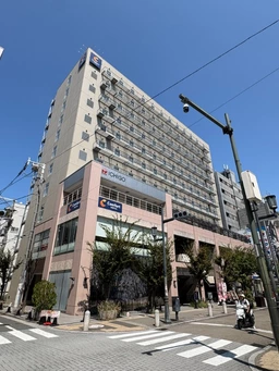 心斎橋駅 徒歩5分 ヨーロッパ通り沿い 地下1階 【居抜き相談可 】外観