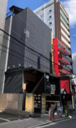 心斎橋駅 徒歩6分 アメリカ村中央 2F《C2号室》 BAR居抜き物件 【軽飲食可】外観