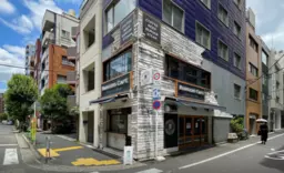 ≪【神保町 徒歩4分】1〜2階路面角地の居抜き店舗｜重飲食可・前ファーストフード店≫外観