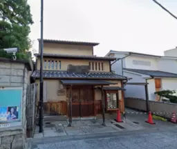 祇園四条駅 徒歩12分 1Fスケルトン物件 【飲食可】