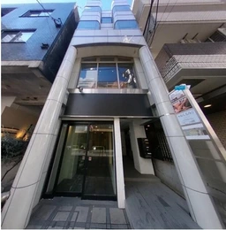 軽飲食、美容関連事業に特におすすめ！麻布十番駅 徒歩1分　商店街内 1F スケルトン物件 【飲食可】