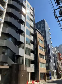 岩本町駅 徒歩3分 1F スケルトン物件 【飲食可(重飲食不可)】