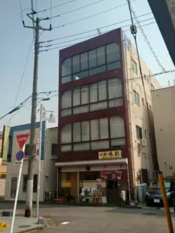 南大塚駅徒歩1分の好立地！現状事務所仕様物件で、事務所利用やサービス店舗などにオススメ外観