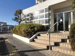 玉川上水駅徒歩1分　前テナント：眼科外観
