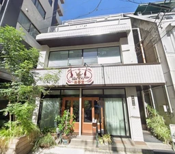 水道橋駅 徒歩3分／事務所仕様物件／9月退去後リニューアル予定【飲食相談】外観
