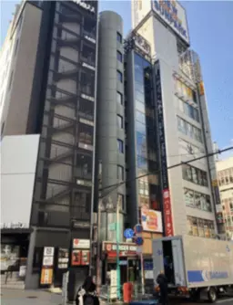 新宿三丁目駅 徒歩4分 B2F店舗 【飲食不可】前テナント：美容室・理容室外観
