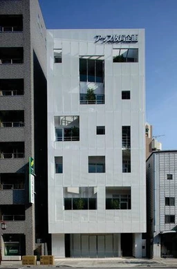 🌸山手幹線1F路面店舗｜大学と生活と自然が混在するまち