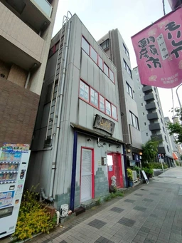 森下駅 徒歩2分◆地元で有名な居酒屋の居抜き◆『清澄通り』沿いにある一棟貸し◆重飲食の業種相談可◆そのまま即営業も可能◆