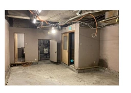 銀座木挽町の情緒を纏う、大人のための隠れ家。「銀座2丁目」の地下1階に、理想の空間を一から創り上げる